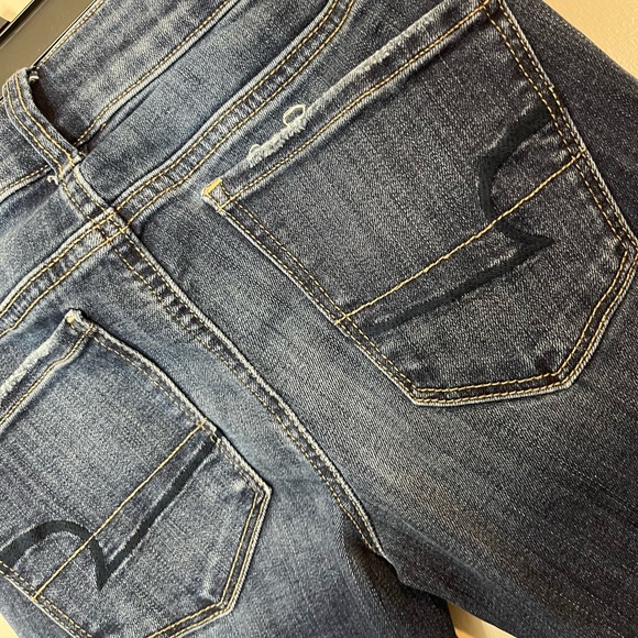 American Eagle Skinny Jeans - Picture 3 of 5